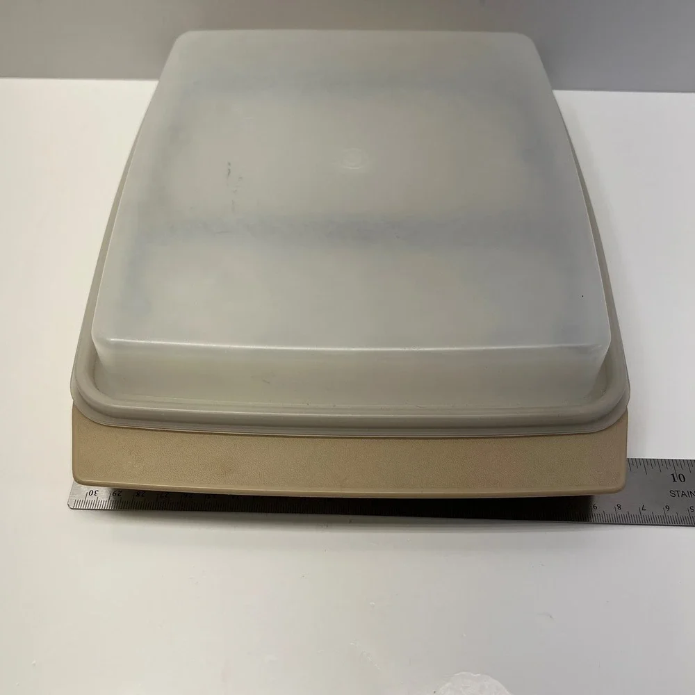 VTG Tupperware‎ Divided Tray Container Lid Egg Holders Tan USA 723 722 665